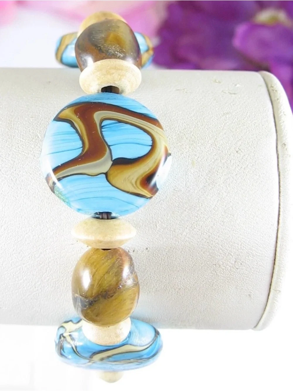 Vintage BEADED BRACELET Tigers Eye and Turquoise Art Glass Beads Elastic Stretch